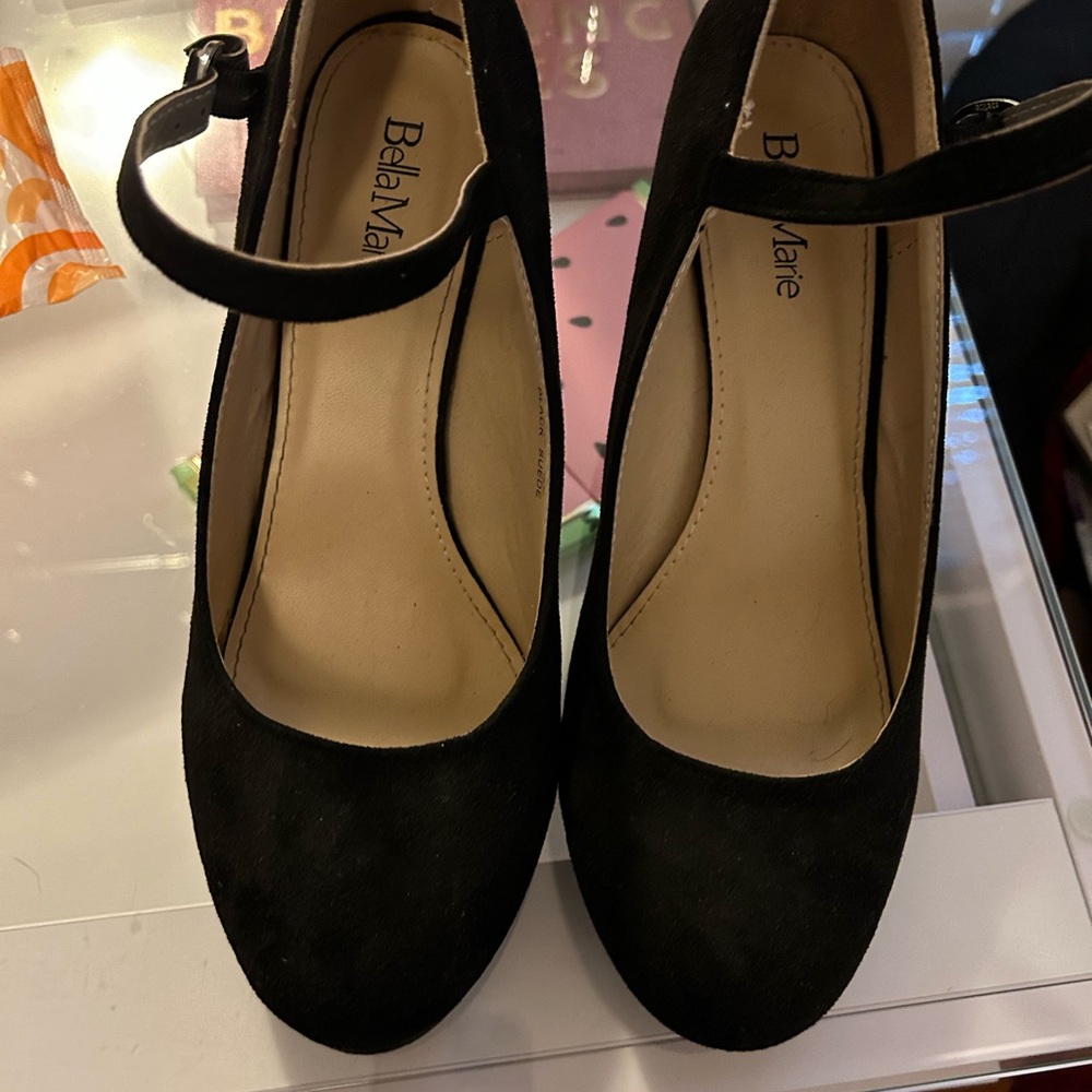 Black heels